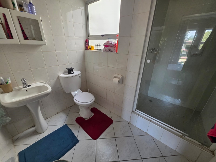 To Let 2 Bedroom Property for Rent in Vaalpark Free State